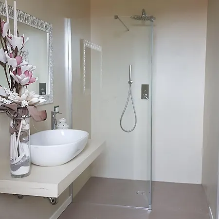 Venus Hotel 4*