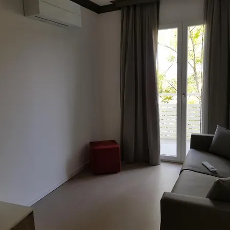 Venus Hotel 4*